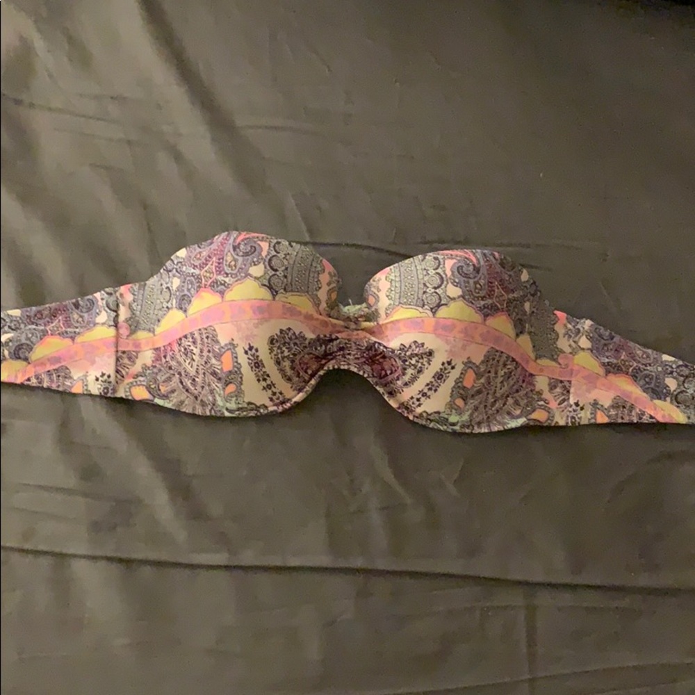 Victoria’s Secret Bikini Top